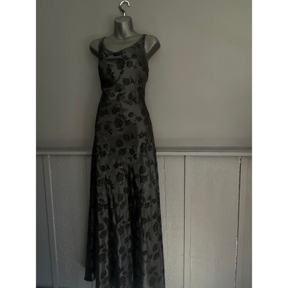 Vintage Goth Black Satin Velvet Rose Long Gown Train Zum Zum Niki Livas Size 10 - Picture 4 of 15
